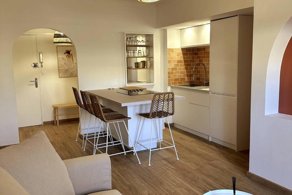 Chez Joan, Apt De Standing, 4 Prs, A 300M Des Plages Antibes Exterior photo